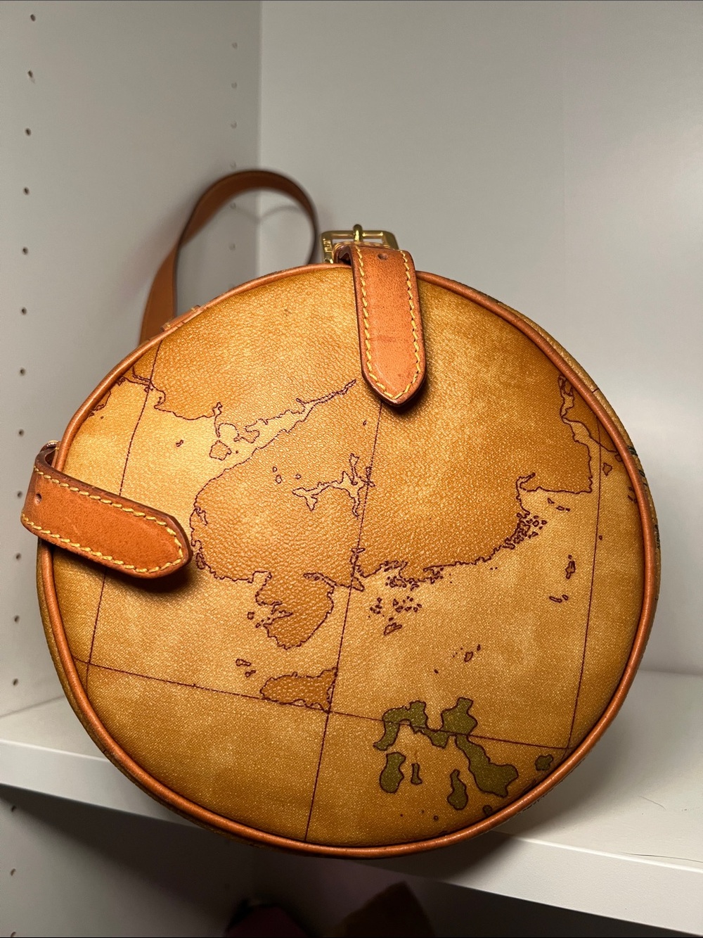 Alviero Martini Map-Print Bucket Backpack - Picture 5 of 8